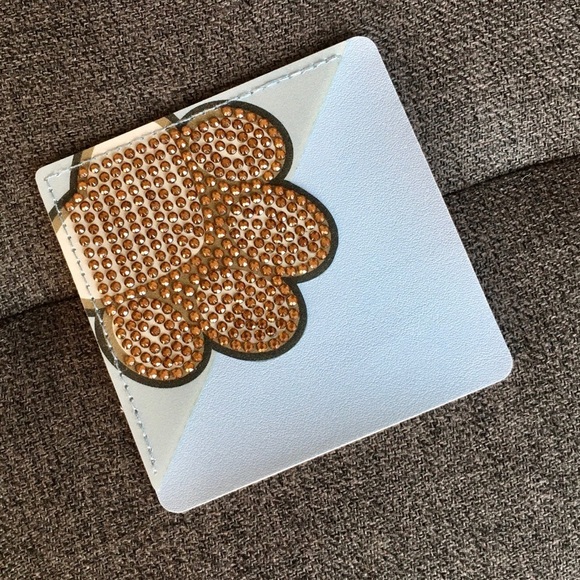 Diamond Art Paw Print Corner Bookmark, Neutral, Sparkly, Bling (TAN/BROWN) - Picture 4 of 16